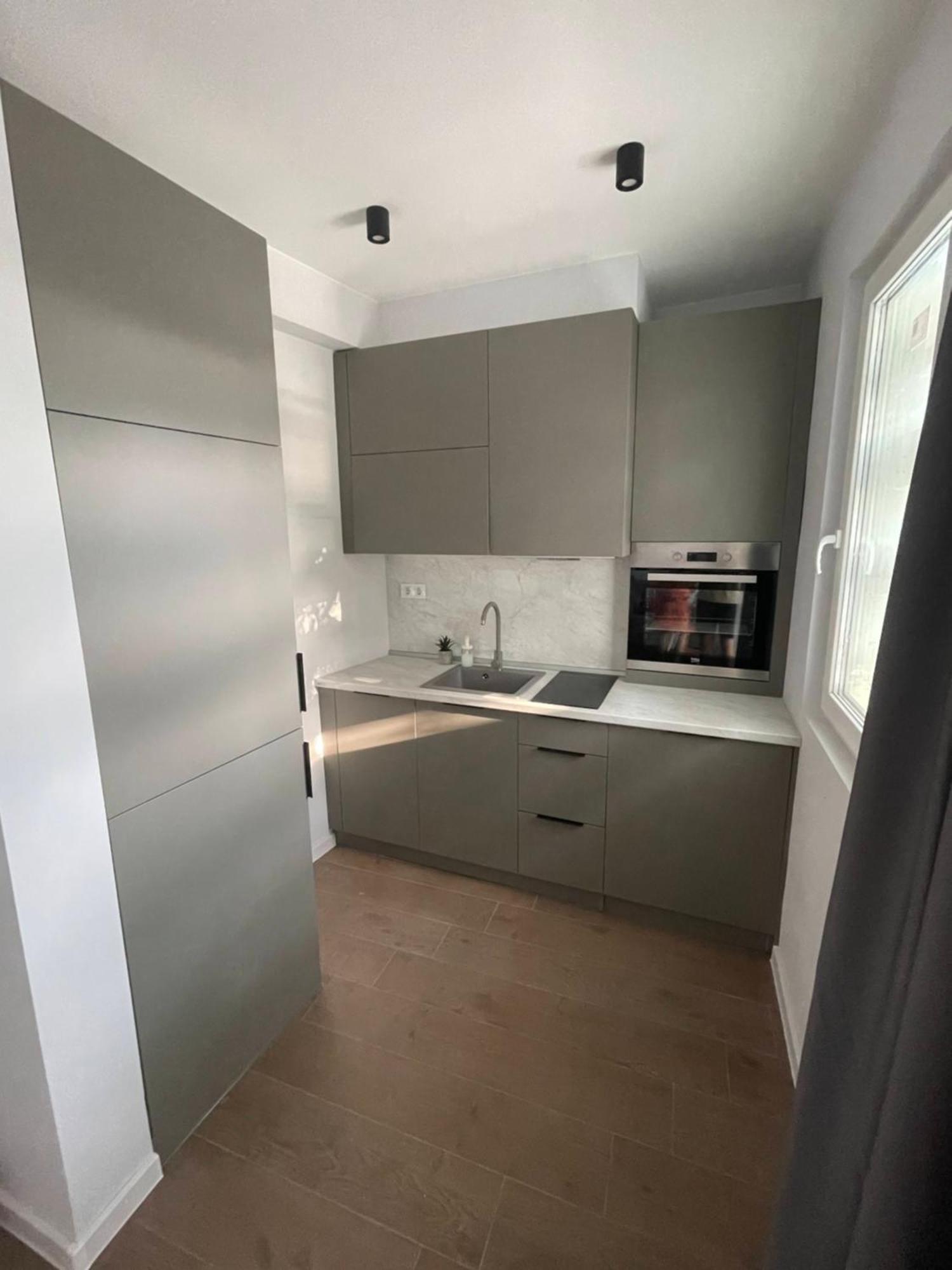 Vanquish Central Apartment Varna Exteriér fotografie