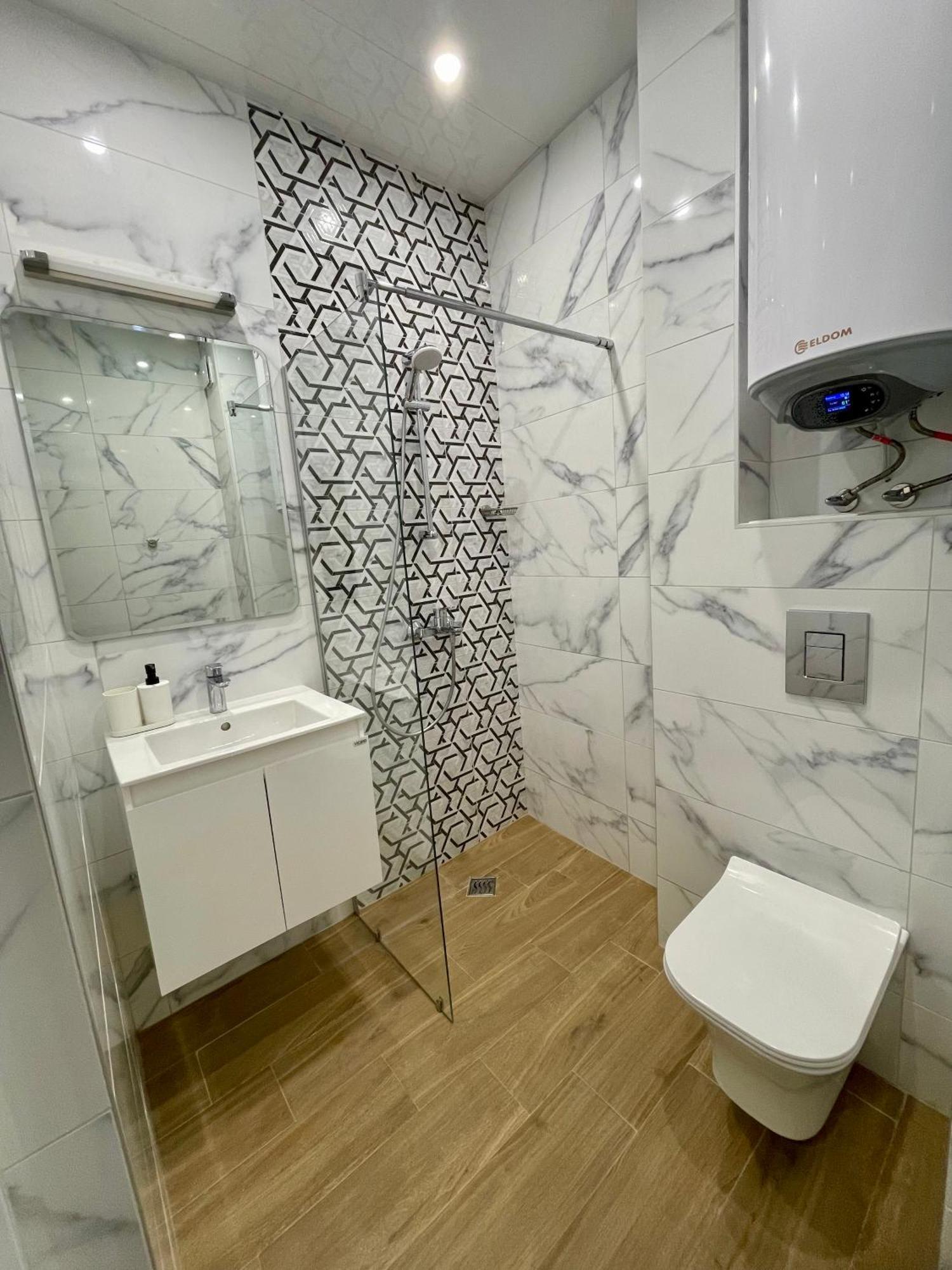 Vanquish Central Apartment Varna Exteriér fotografie